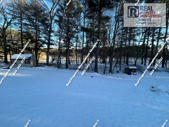 Building Photo - 44 Pinewood Rd