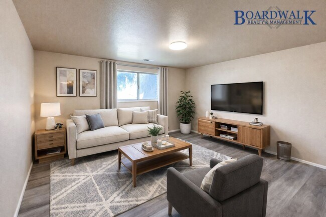 Building Photo - 661/663 N 980 W