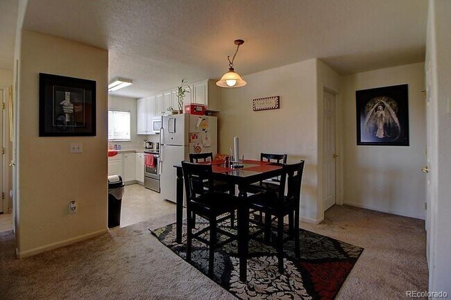 Building Photo - Cozy 2B/2B Broomfield Condo - Available NOW