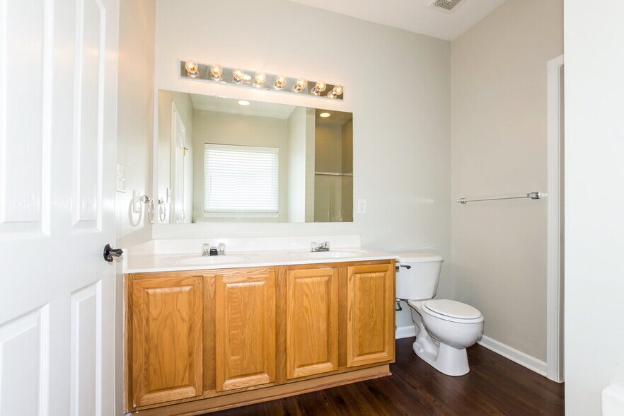 Building Photo - 7027 Merrymount Ct