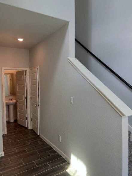 Building Photo - 14627 Sweet Clover