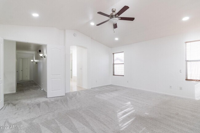 Building Photo - 1681 W Musket Way