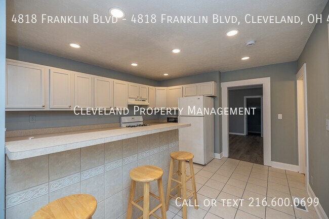 Building Photo - 4818 Franklin Blvd