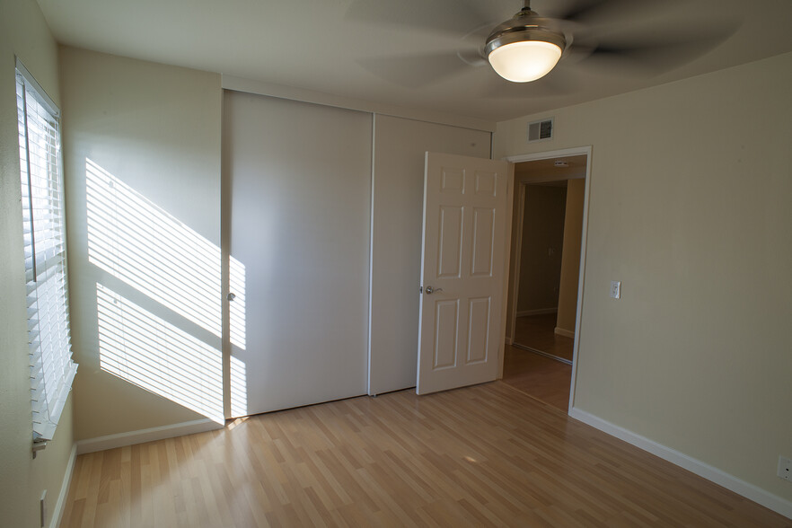 Building Photo - 426 Orange Blossom