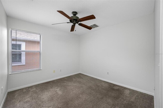 Building Photo - 2537 Harn Blvd