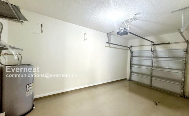 Building Photo - 10545 Shady Falls Ct