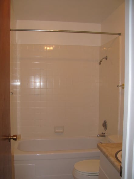 Building Photo - 7300 Boris Ct