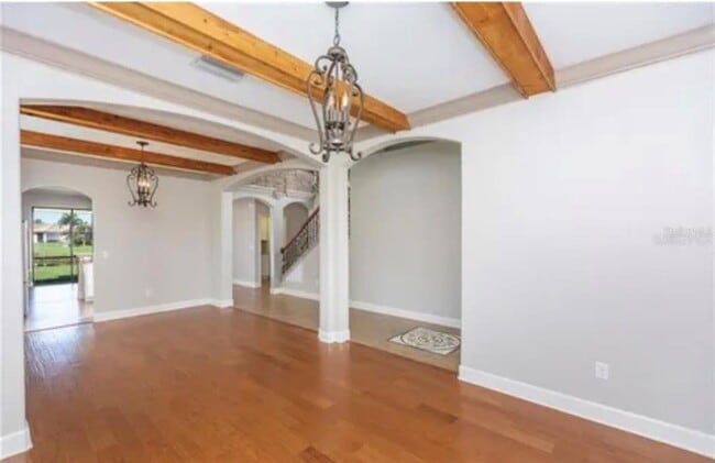 Building Photo - 6914 Quiet Creek Dr