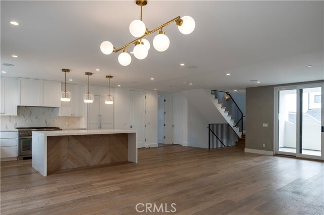 Building Photo - 319 Jasmine Ave