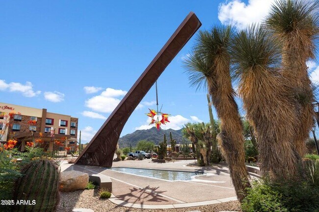 Building Photo - 7440 E Cave Creek Rd