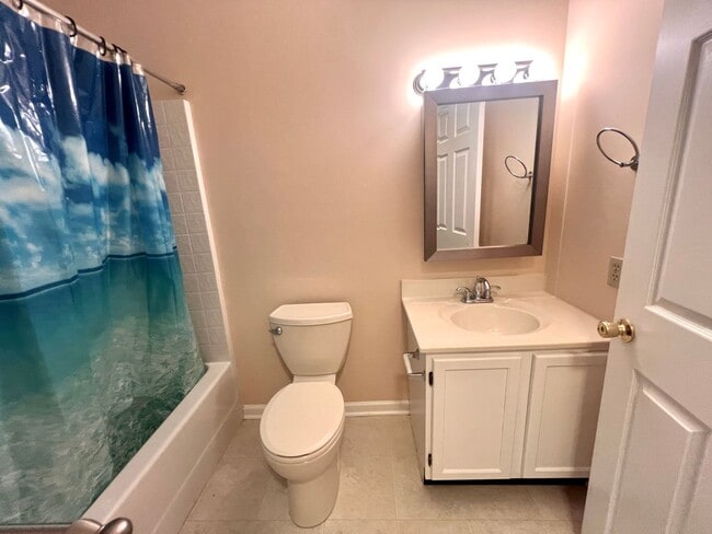 Building Photo - Cranberry Township - 3 Bedroom 2.5 Bathroo...