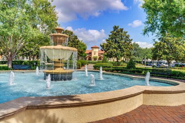 Building Photo - Your Spacious Lake Mary Home Awaits | 4BR, 3.5BA & Resort Amenities