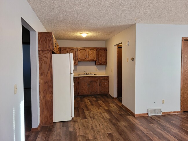 Building Photo - 240 Marvin Elwood Rd