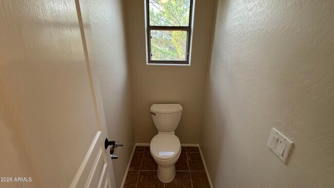 Building Photo - 16718 N 50th Way