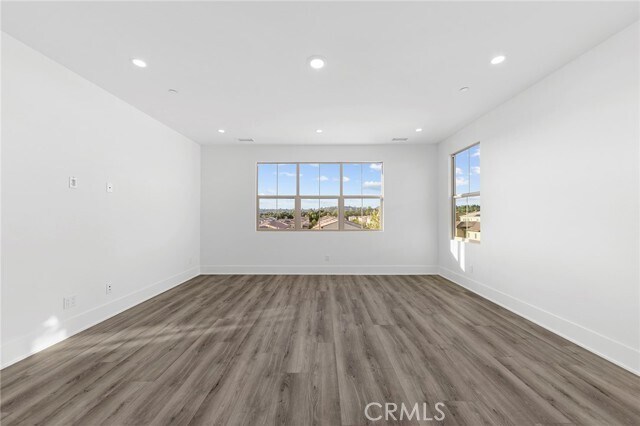 Building Photo - 57 Longchamp