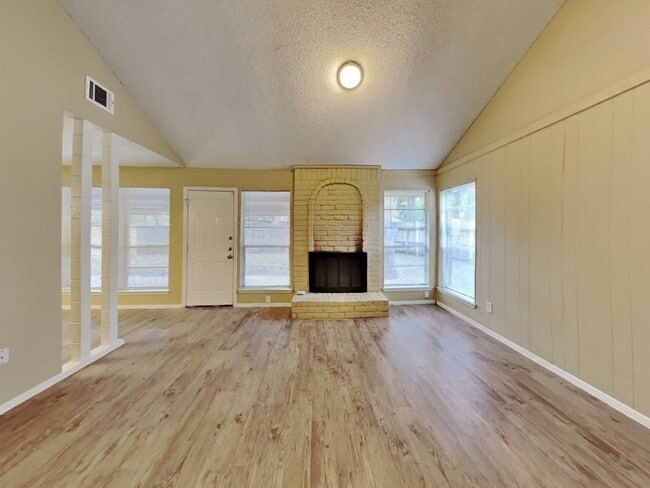 Building Photo - 5402 Sweetwind Ln