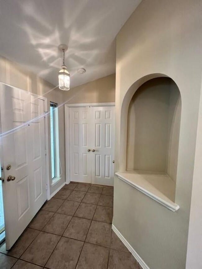 Building Photo - Cedar Park Towncenter / One Story / 4 bedrooms / Leander ISD