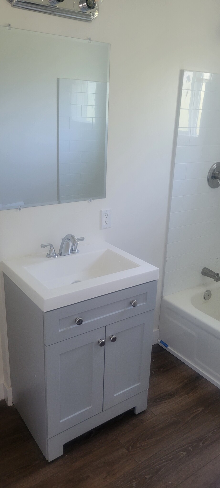 New Bathroom Vanity & flooring - 720 Jewell Dr