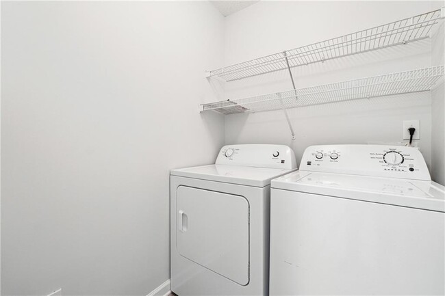 Building Photo - 396 Weatherstone Pl