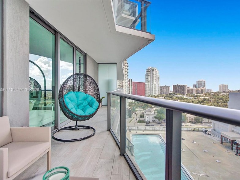 Building Photo - 1300 S Miami Ave