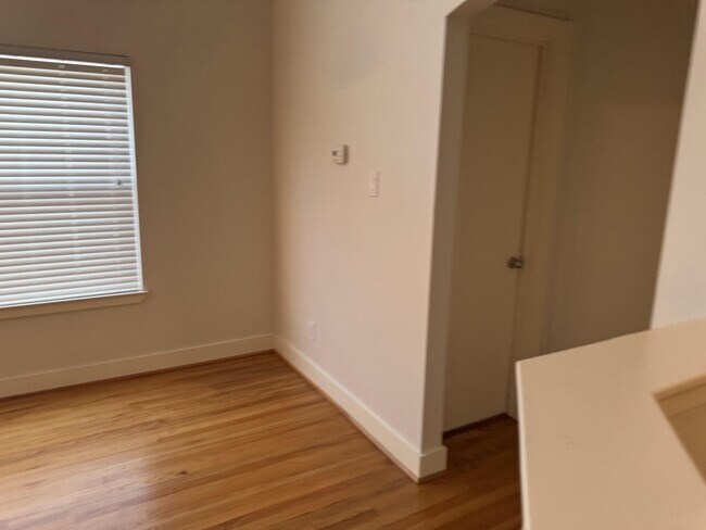 Building Photo - 3417 Rolgom Pl Ct