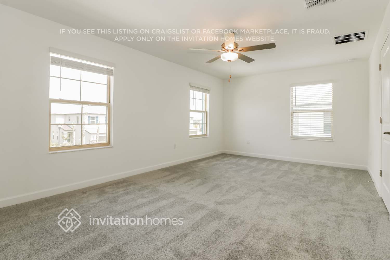 Building Photo - 3087 Bryant Park Dr