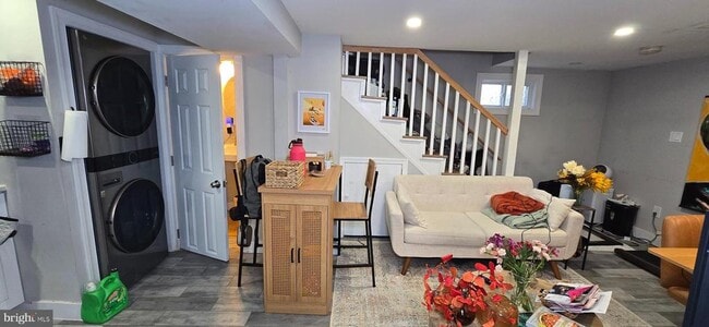 Building Photo - 7103 Greenvale Pkwy