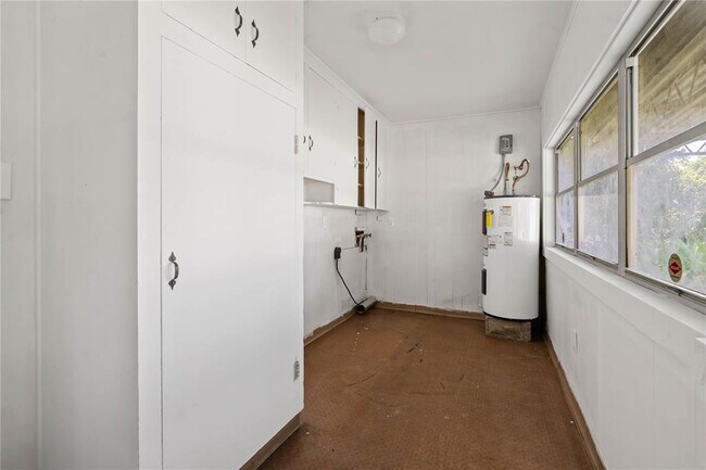 Building Photo - 4325 US-17