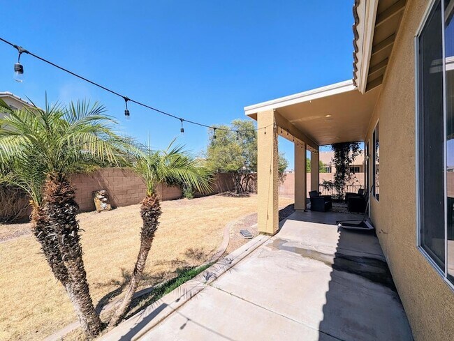 Building Photo - 3310 W Latona Rd