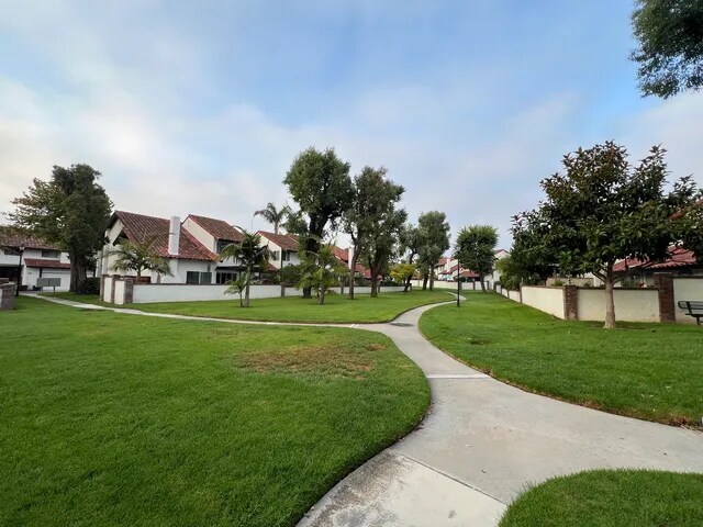 Building Photo - 512 Ashland Dr
