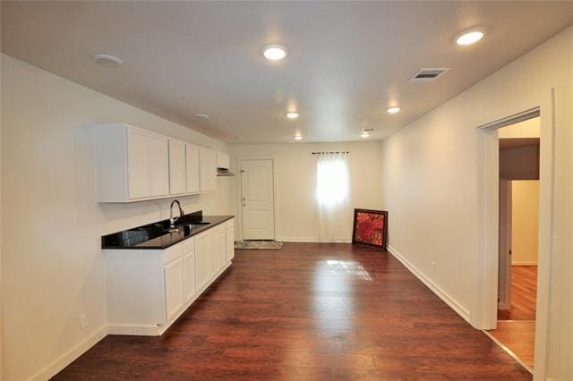 Building Photo - 2126 Ramsey Ave