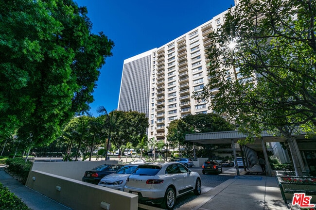 Building Photo - 2160 Century Park E