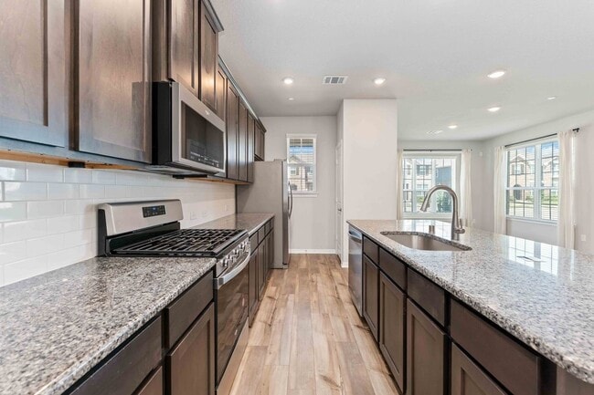 Building Photo - 8021 Scanlan Trl
