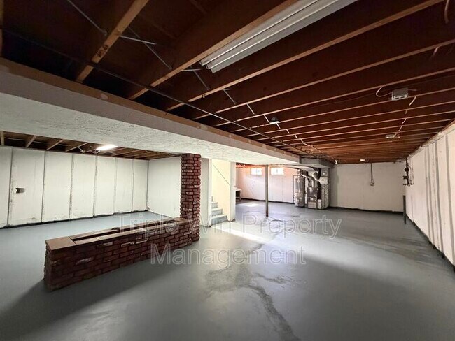 Building Photo - 1344 Coppergate Ln