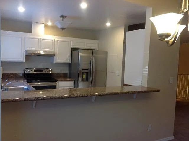 Building Photo - "Charming 2-Bed, 2-Bath Retreat in the Heart of Santa Clara!"