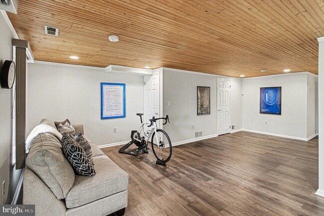 Building Photo - 3402 Keswick Way