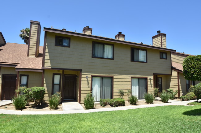 Building Photo - Tangerine Cove Village