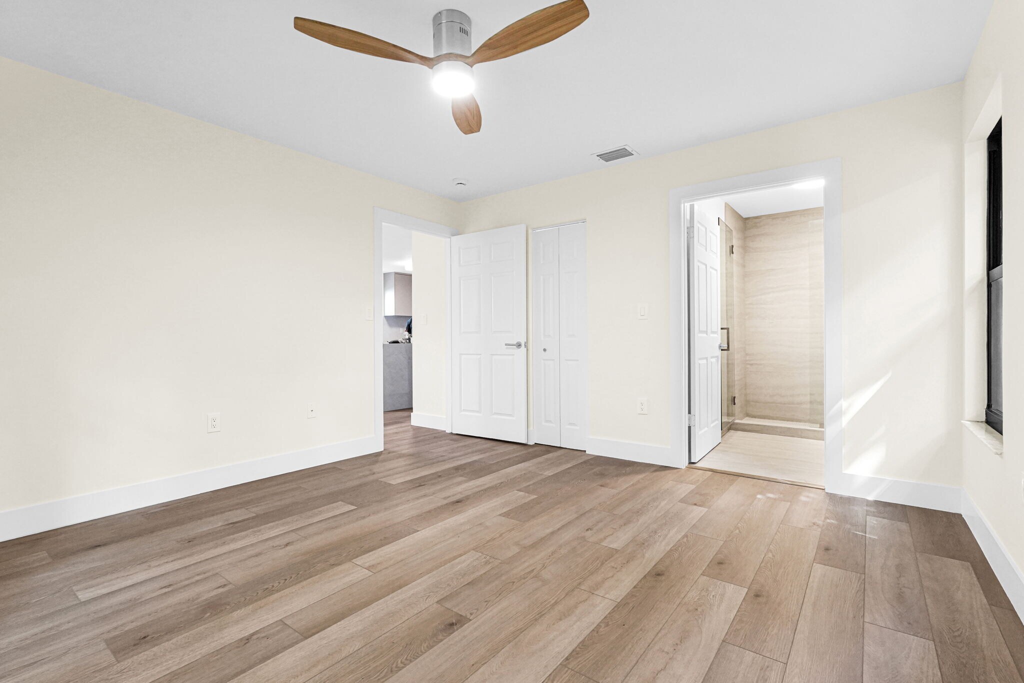 Building Photo - 136 NW 53rd St