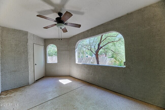 Building Photo - 9555 E Raintree Dr