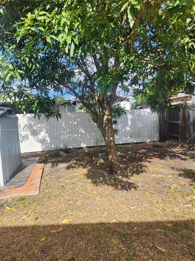 Building Photo - 4447 NW 169th Terrace