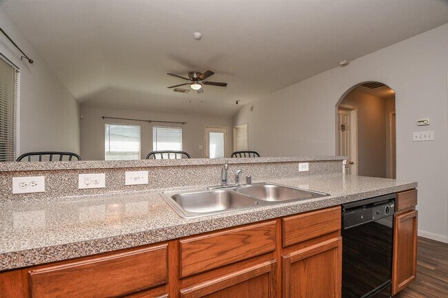 Building Photo - 21134 Normand Meadows Ln