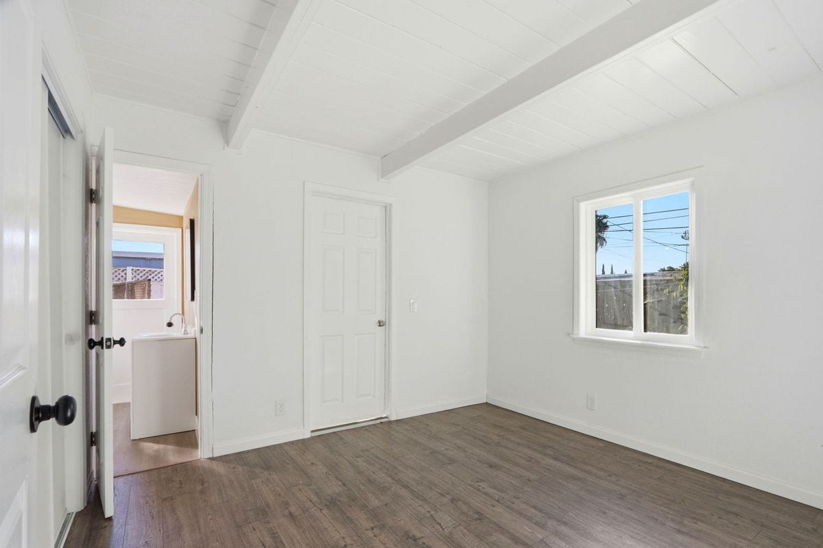 Building Photo - 10311 Ryan St