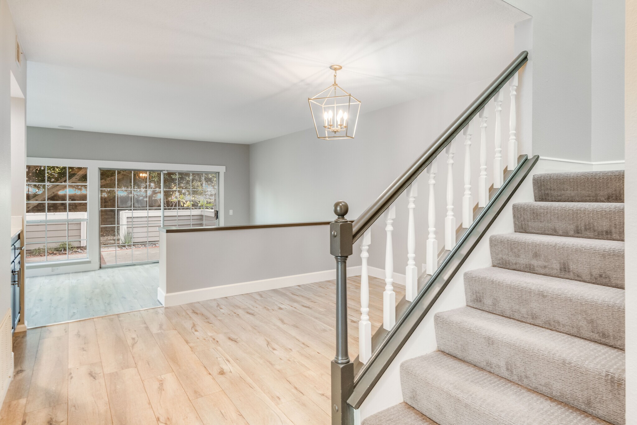 Building Photo - 470 Providence Ct