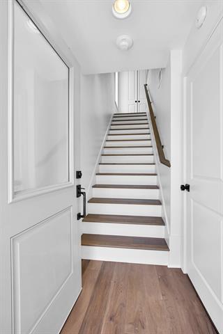 Building Photo - 4116 University Blvd