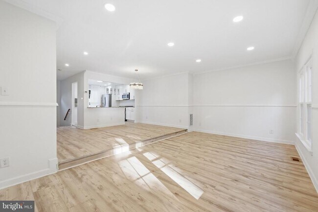 Building Photo - 13231 Copland Ct