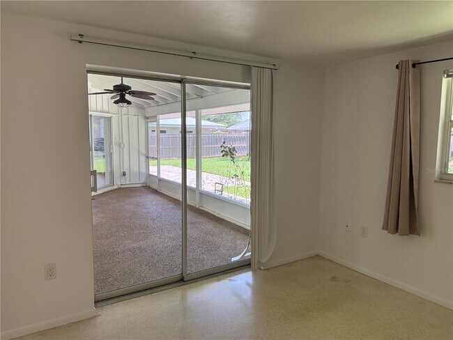 Building Photo - 8735 Dunmore Dr