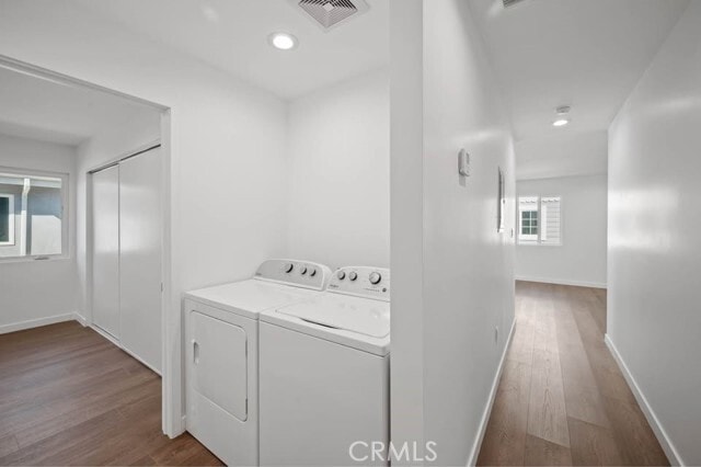 Building Photo - 7443 Balcom Ave