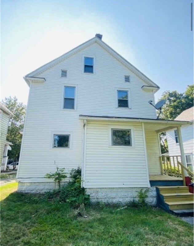 Building Photo - 849 Beardsley St