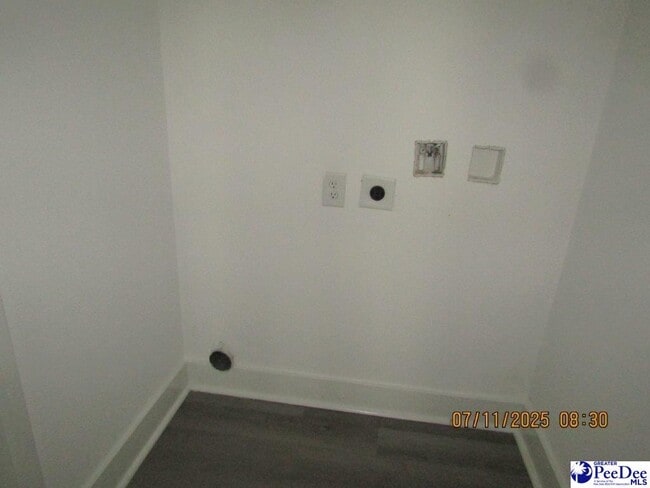 Building Photo - 2887a Jubilee Dr
