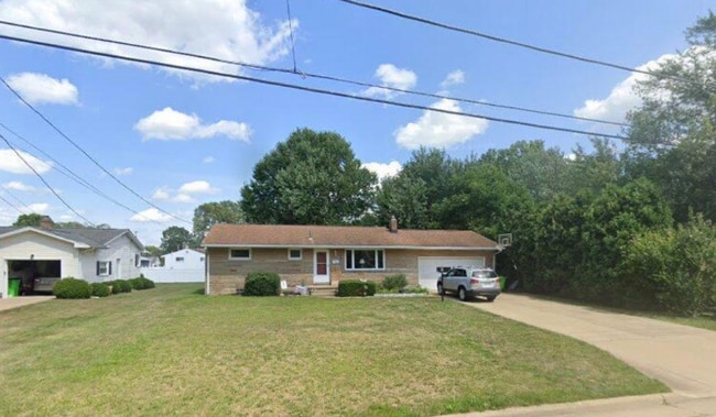 Building Photo - 364 Reed Ave NW